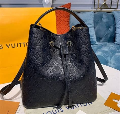 louis vuitton neonoe black strap|Louis Vuitton monogram bag.